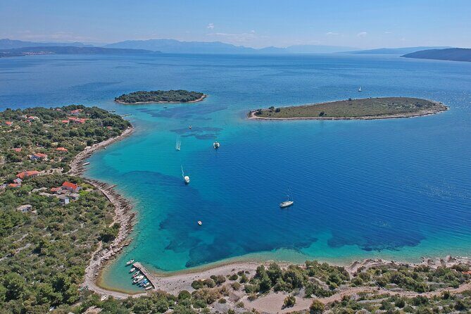 Islands Bra, olta & Blue lagoon - Private speedboat tour - FAQ
