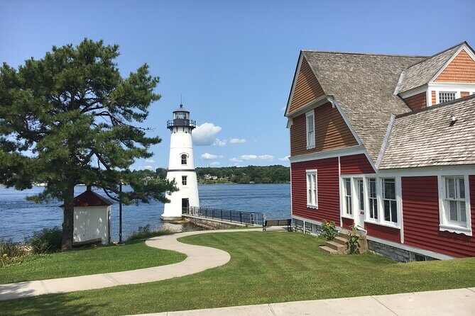 Islands, Lighthouses, and Castle Tour on the St. Lawrence River - An In-Depth Look at the Islands, Lighthouses, and Castle Tour