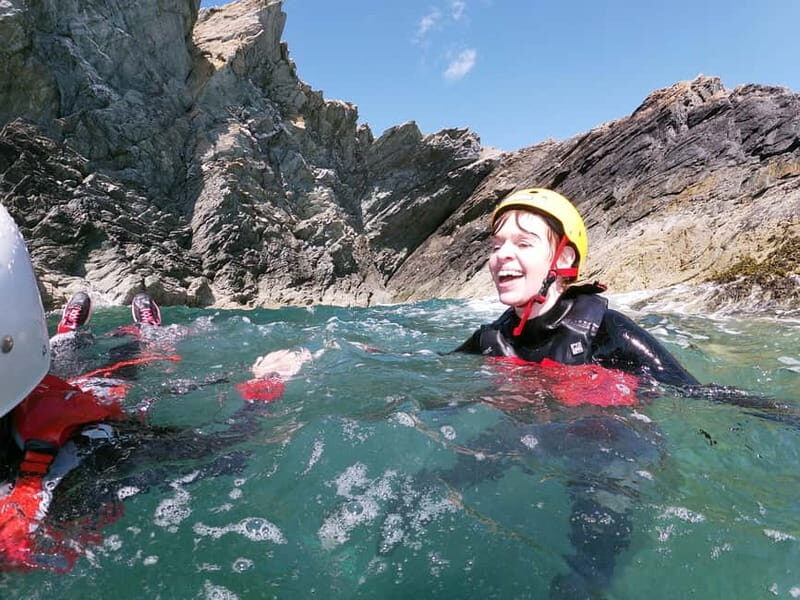 Isle of Anglesey: Scenic Coasteering with Climbing & Jumps - Exploring the Coasteering Experience