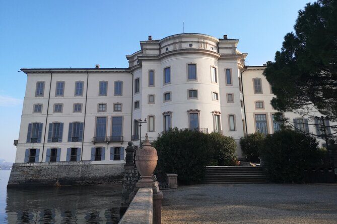Isola Bella's palace and gardens with a private local guide - Isola Bellas Palace and Gardens with a Private Local Guide