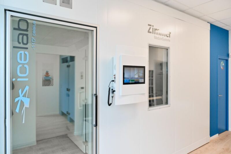 Issy-les-Moulineaux: Cryotherapy - A Close Look at the Cryotherapy Experience in Issy-les-Moulineaux