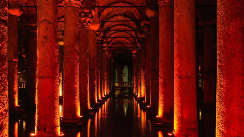 Istanbul: Basilica Cistern Skip-the-Ticket-Line Guided Tour - Discover the Hidden Depths of Istanbul’s Basilica Cistern with a Guided Tour