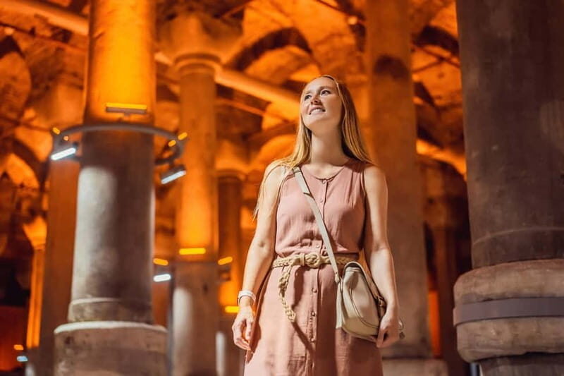 Istanbul: Basilica Cistern Small Group Tour with Tickets - Experience the Magic of Istanbul’s Basilica Cistern with a Small Group Tour