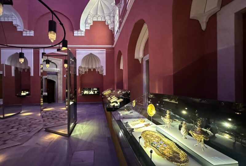 Istanbul: Blue Mosque, Hagia Sofia & Topkapi Palace Day Tour - FAQs
