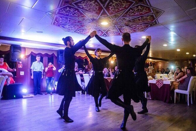Istanbul Bosphorus Cruise Dinner, Drinks & Show with Pickup - FAQ