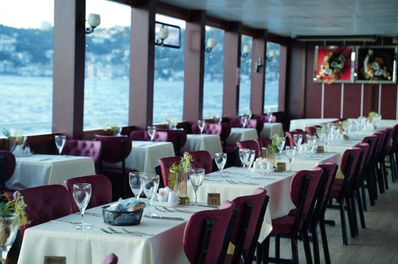 Istanbul: Bosphorus Dinner Cruise with Turkish Show - Who Will Enjoy This Experience?