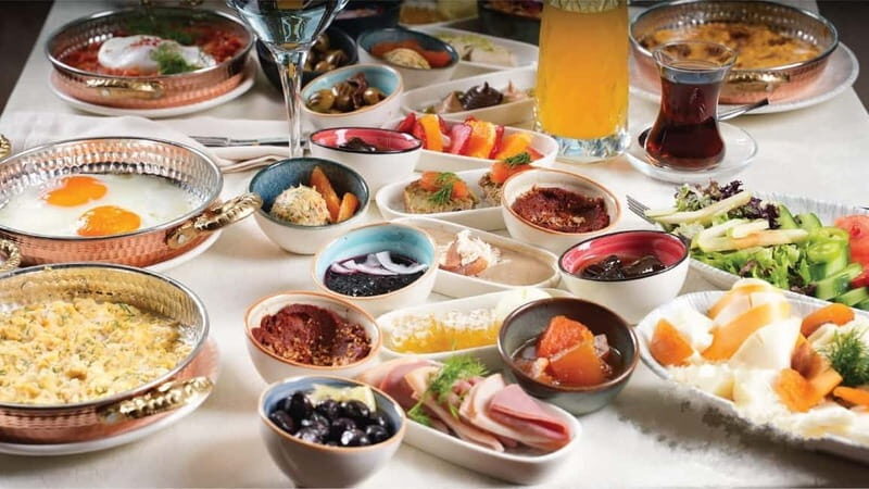 Istanbul: Bosphorus Morning Cruise with Breakfast - Pricing and Value