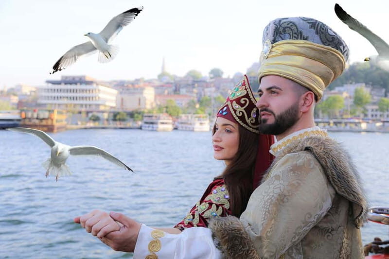 Istanbul: Bosphorus Sightseeing Cruise Tour with Audio Guide - Key Points