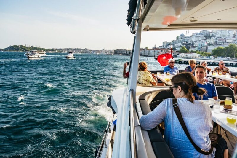 Istanbul: Bosphorus Sunset Cruise on a Luxury Yacht - An In-Depth Look at the Bosphorus Sunset Cruise