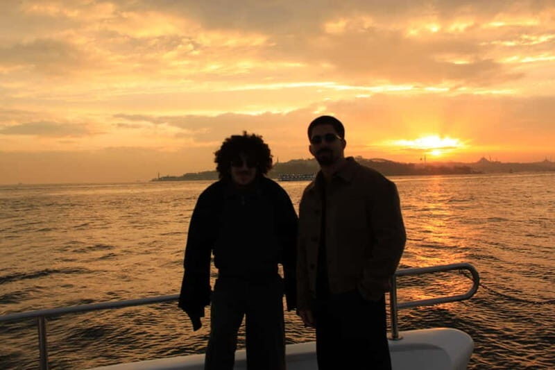 Istanbul: Bosphorus Sunset or Night Yacht Cruise & Transfers - What Travelers Say