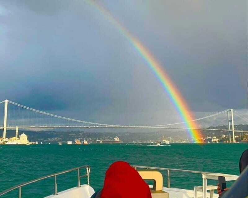 Istanbul: Bosphorus Sunset or Night Yacht Cruise & Transfers - The Value of the Tour