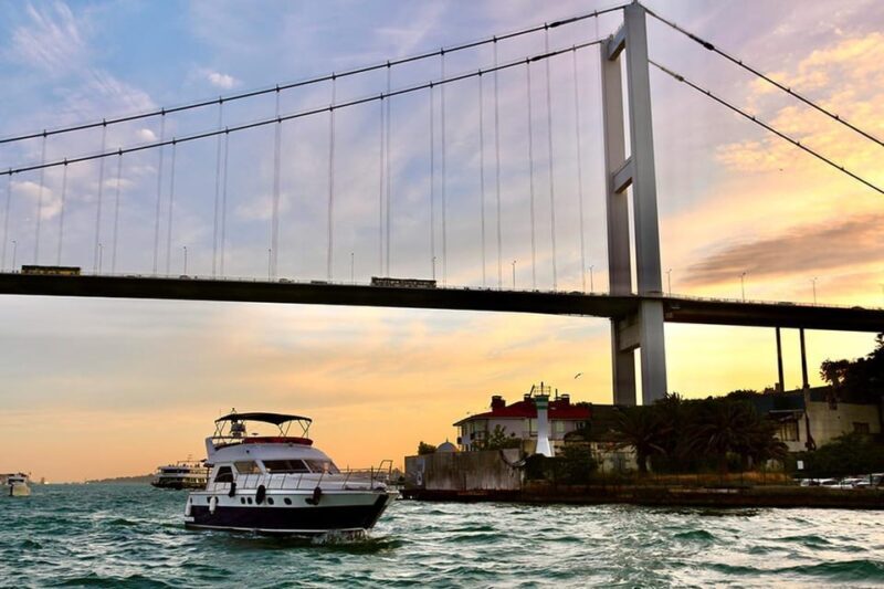 Istanbul: Bosphorus Yacht Cruise at Sunset with Snacks - Final Thoughts
