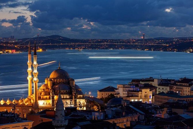 Istanbul by Night: Turkish Dinner and Show - A Deep Dive into the Experience