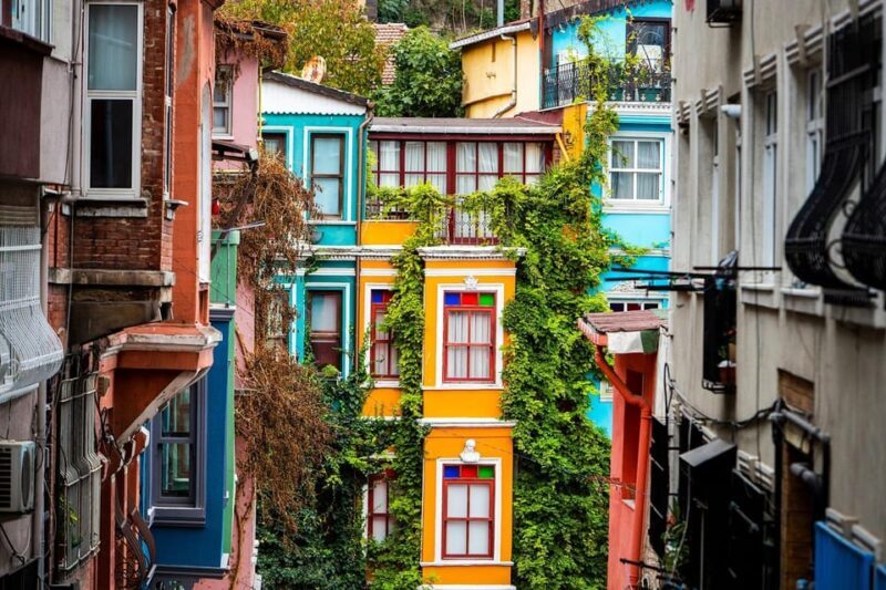 Istanbul: Colorful Fener & Balat Walking Tour w/Expert Guide - Key Points