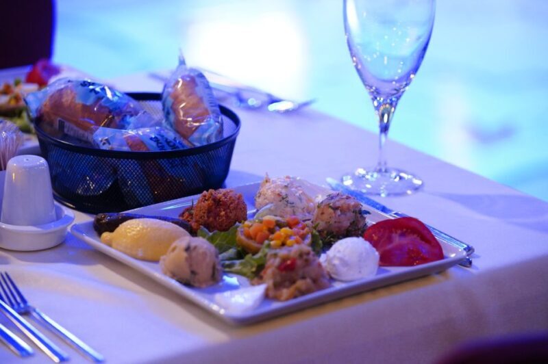 Istanbul: Dinner Cruise and Entertainment with Private Table - The Sum Up