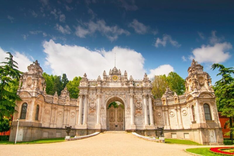 Istanbul Dolmabahçe Palace Private Tour with Transfers - Frequently Asked Questions