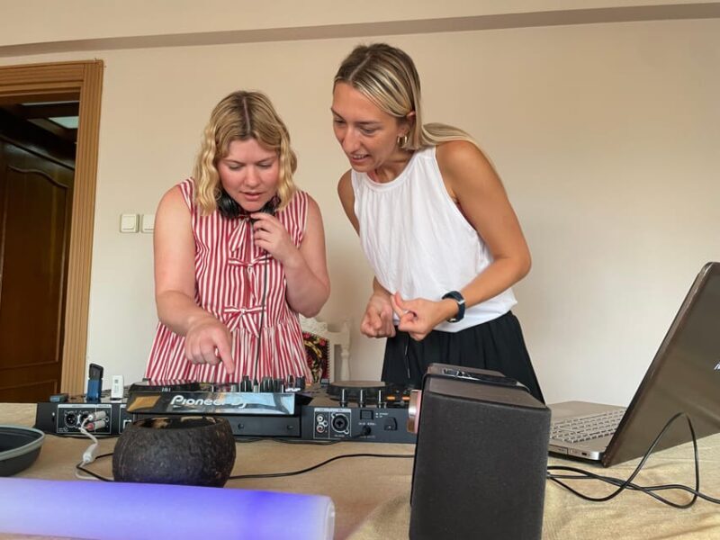 Istanbul: Electronic Music Workshop & Culture From Local DJ - FAQ