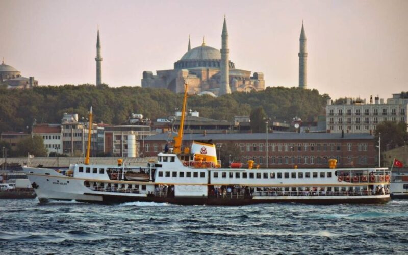 Istanbul: Full Day Princes Islands Guided Tour with Lunch - A Close Look at the Full Day Tour