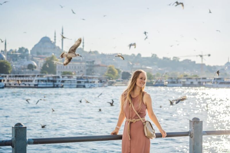 Istanbul: Galata Tower, Bosphorus & Hidden Gems Photo Shoot - Second Photo Stop: Bosphorus Strait