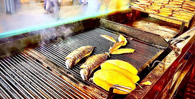 Istanbul: Guided Food Tour with Ferry Ride and Tastings - Considerations for Travelers