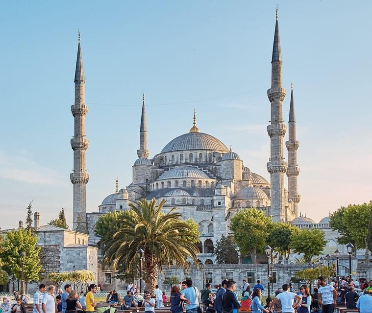 Istanbul: Hagia Sophia and Blue Mosque Tour with Tickets - In-Depth Review of the Hagia Sophia and Blue Mosque Tour