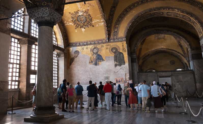 Istanbul: Hagia Sophia & Basilica Cistern Tour with Tickets - Discovering Istanbul’s Historic Heart: Hagia Sophia & Basilica Cistern Tour