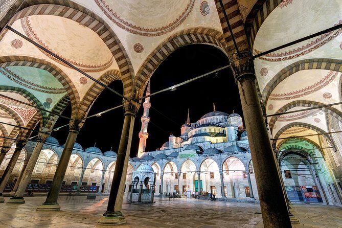 Istanbul: Hagia Sophia, Blue Mosque and Grand Bazaar Tour - Key Points