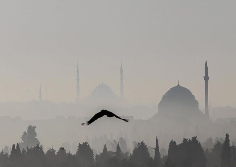 Istanbul: Hagia Sophia, Blue Mosque, Cistern & Bazaar Tour - Key Points
