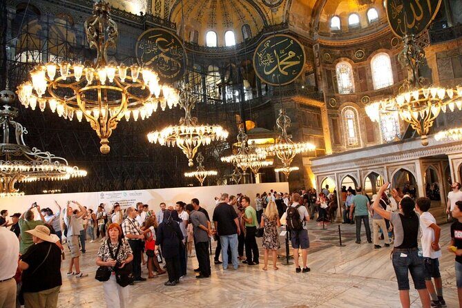 Istanbul: Hagia Sophia & Blue Mosque Guided & Small-Group Tour - Authentic and Balanced Experience