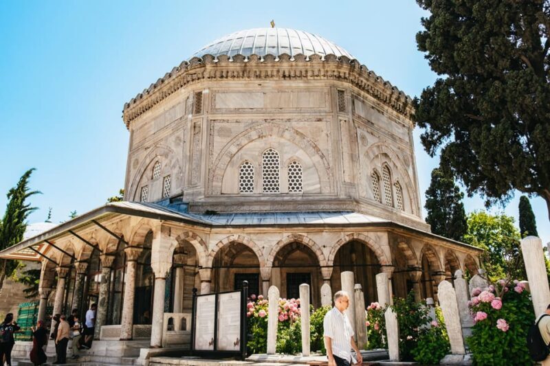 Istanbul: Hagia Sophia, Blue Mosque, Suleymaniye Mosque Tour - Frequently Asked Questions