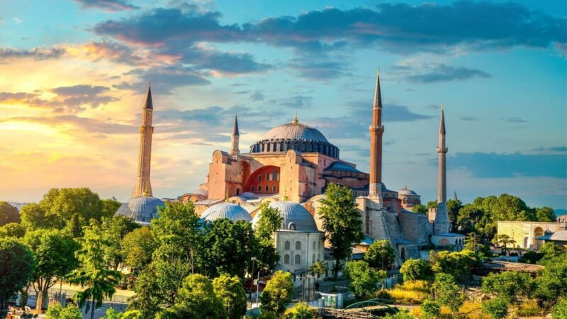 Istanbul: Hagia Sophia Guided Tour with Skip-the-Ticket-Line - An In-Depth Look at the Hagia Sophia Guided Tour