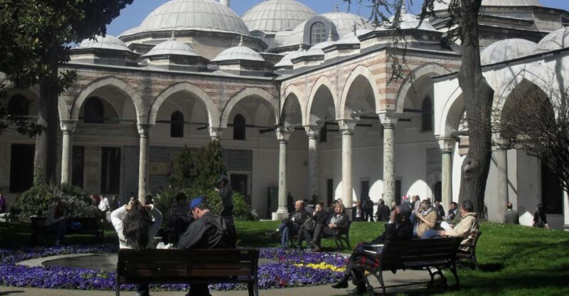 Istanbul: Half-Day Tour with Topkapi Palace - An In-Depth Look at the Istanbul Half-Day Tour