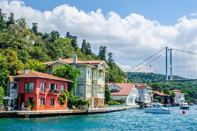 Istanbul Highlights Bosphorus Stops 1 +2 (Europe + Asia) - Frequently Asked Questions