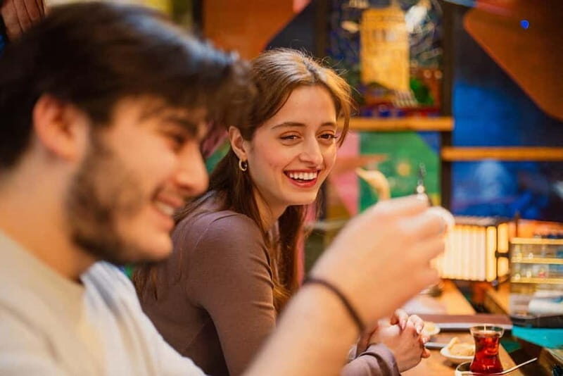 Istanbul: Leather Crafting Workshop with Snacks and Drinks - Key Points