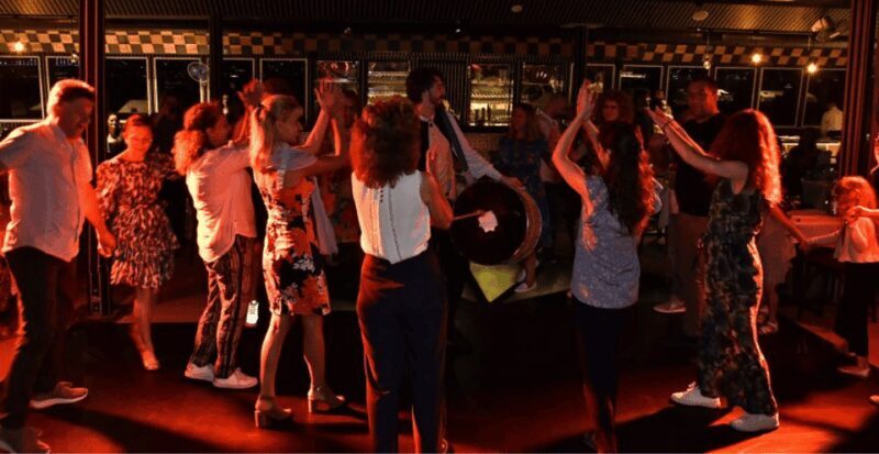 Istanbul: New Year's Eve Bosphorus Dinner Cruise Party 2026 - What You Get for Your Money