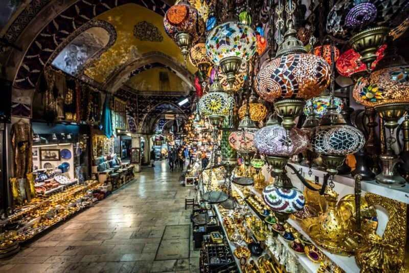 Istanbul Old City Private Walking Tour with Bosphorus Cruise - A Deep Dive into the Istanbul Old City Private Tour with Bosphorus Cruise
