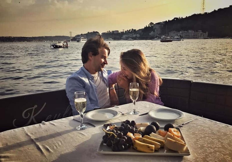 Istanbul: Private Bosphorus Dinner Cruise on a Luxury Yacht - Who Should Consider This Tour?