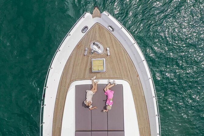 Istanbul: Private Bosphorus Tour On Luxury Yatch - An In-Depth Look at the Bosphorus Yacht Experience