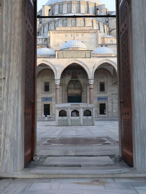 Istanbul Private City Shopping Tour - FAQ