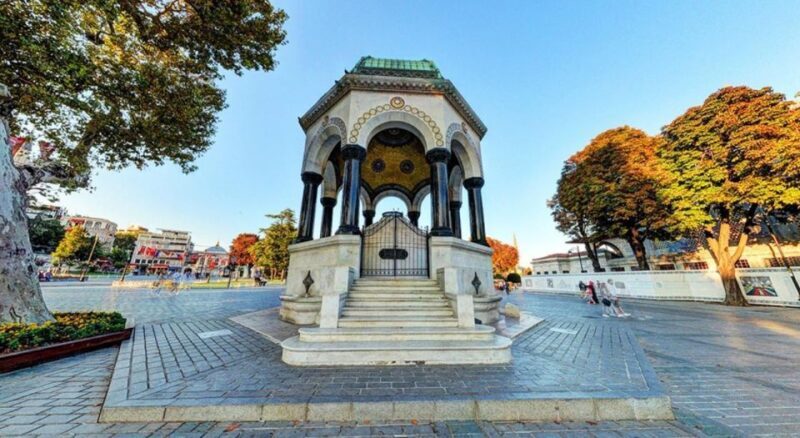 Istanbul: Private Guided Walking Tour - A Deep Dive into the Experience