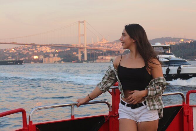 Istanbul: Private Luxury Yacht on Bosphorus - Key Points