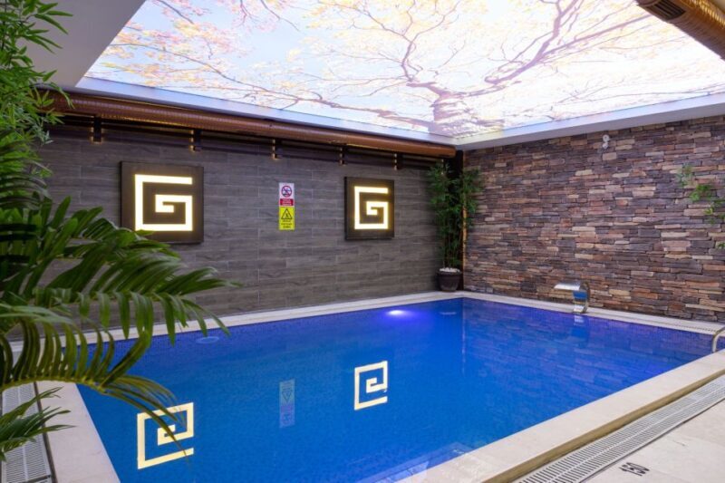 Istanbul: Private Turkish Bath, Massage, and Pool in Taksim - Istanbul: Private Turkish Bath, Massage, and Pool in Taksim