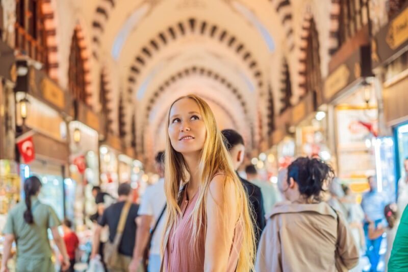 Istanbul: Professional photoshoot at Grand Bazaar - Istanbul: Professional Photoshoot at Grand Bazaar