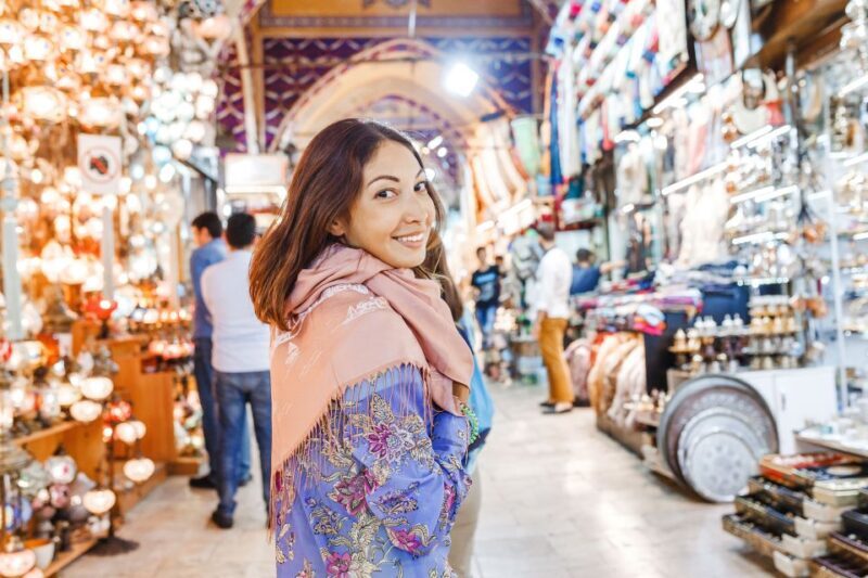 Istanbul: Professional photoshoot at Grand Bazaar - FAQ