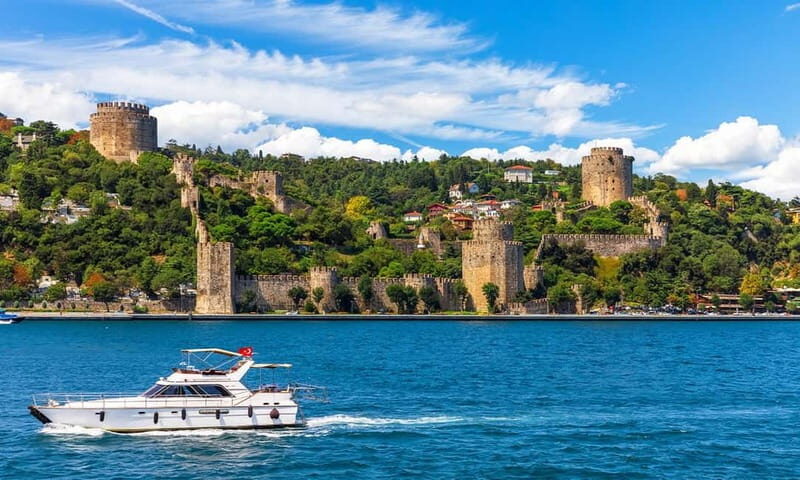Istanbul: Rumeli Fortress Museum Skip-the-Line Ticket - Discover the Strategic Marvel of Rumeli Fortress in Istanbul