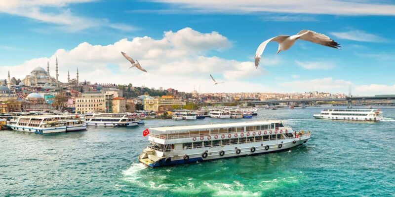 Istanbul: Sultanahmet, Balat, & Bazaars Tour With Cruise - Practicalities and What to Expect