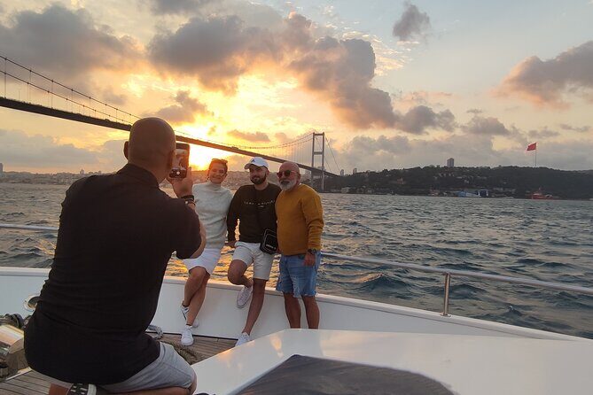 Istanbul Sunset Cruise With Luxury Yacht On Bosphorus - Who Will Love This Cruise?