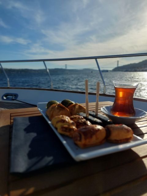 Istanbul: Sunset Yacht Cruise on the Bosphorus with Transfer - Practical Tips for the Cruise