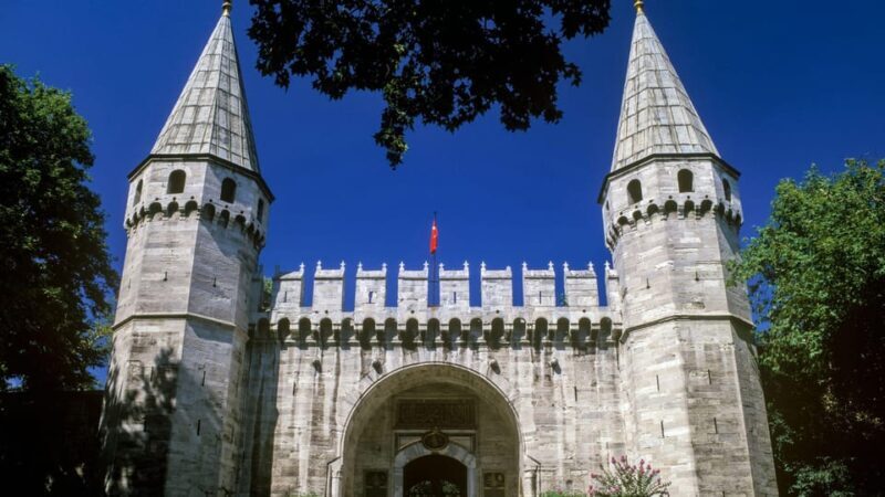 Istanbul: Topkapi Palace Guided Tour w/ Skip-the-Ticket-Line - Key Points