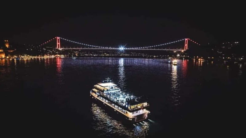 Istanbul: Unforgettable Night on the Bosphorus Dinner Cruise - Summary of the Experience